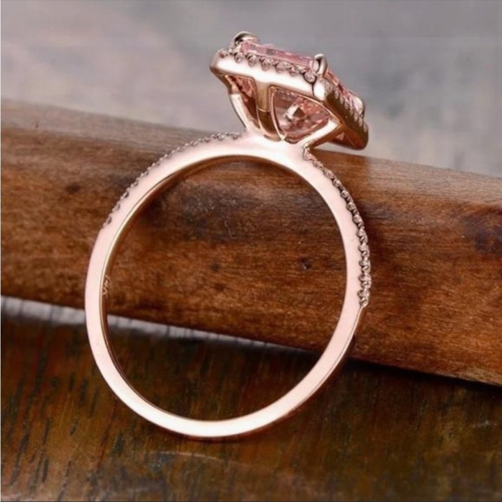 NEW 18K Rose Gold  Square Halo Ring - Picture 3 of 6